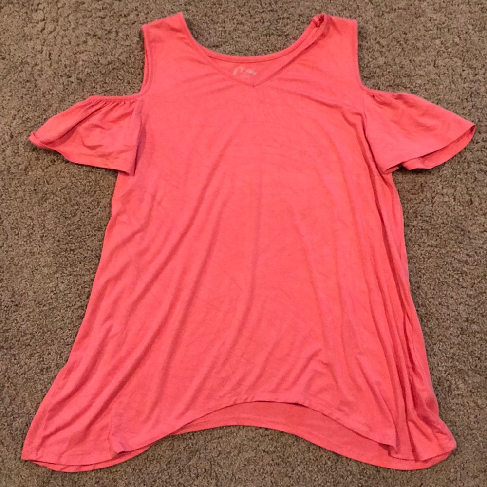 Pink shoulder cut tank